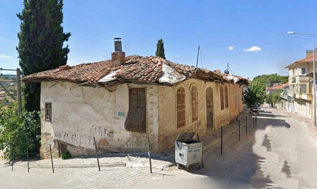 Manisa'da Tarihi Yapı Yeniden Hayat Buluyor