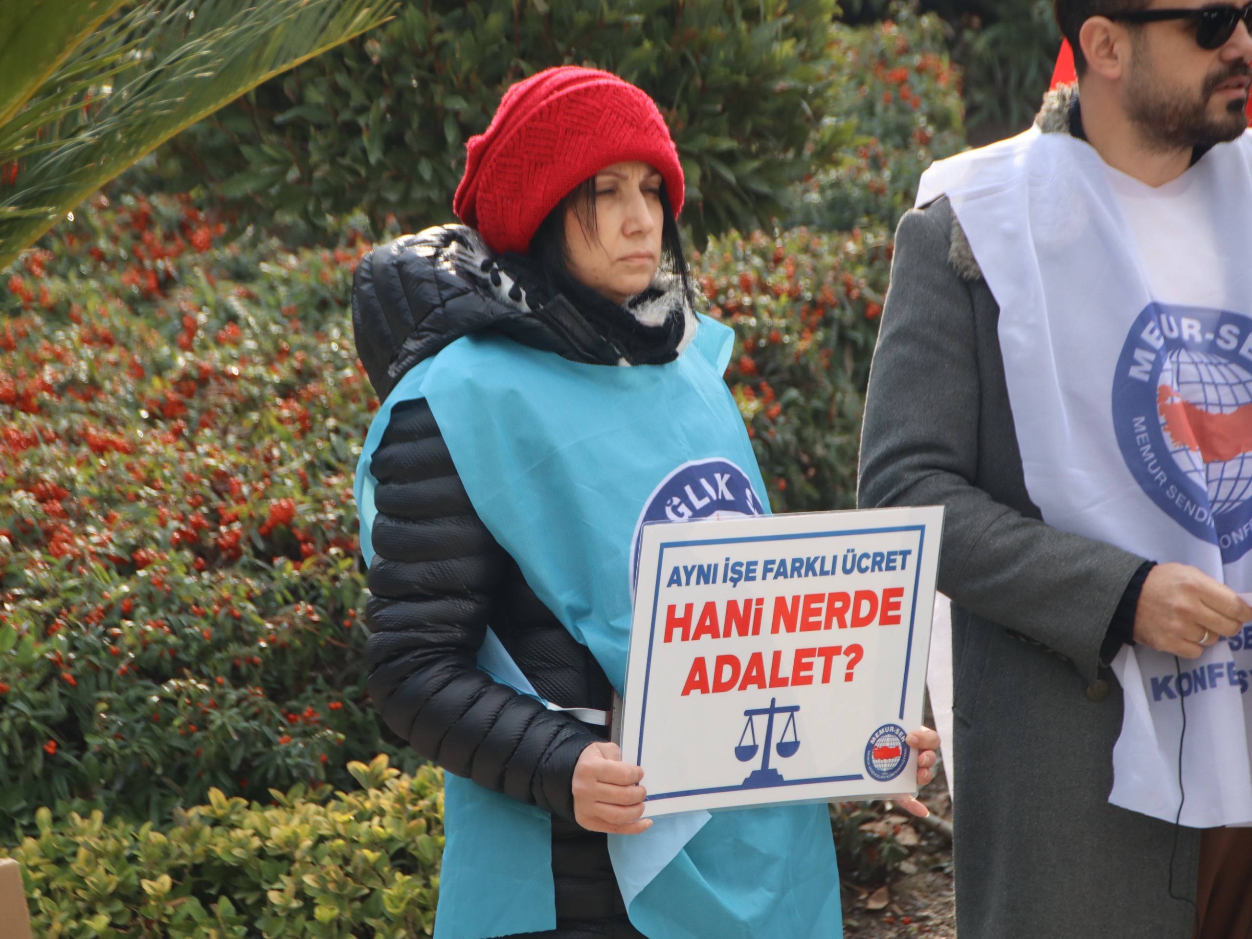 Memur-Sen Manisa Temsilciliğinden Basın Açıklaması: “Kamuda Ücret Reformu İstiyoruz”