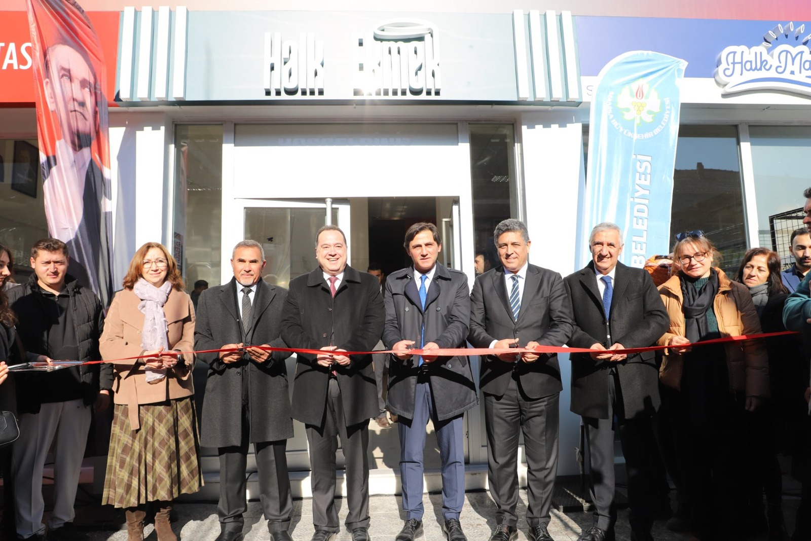 Manisa'nın Bir İlçesine Daha Kent Lokantası, Halk Mandıra ve Halk Ekmek Hizmeti!