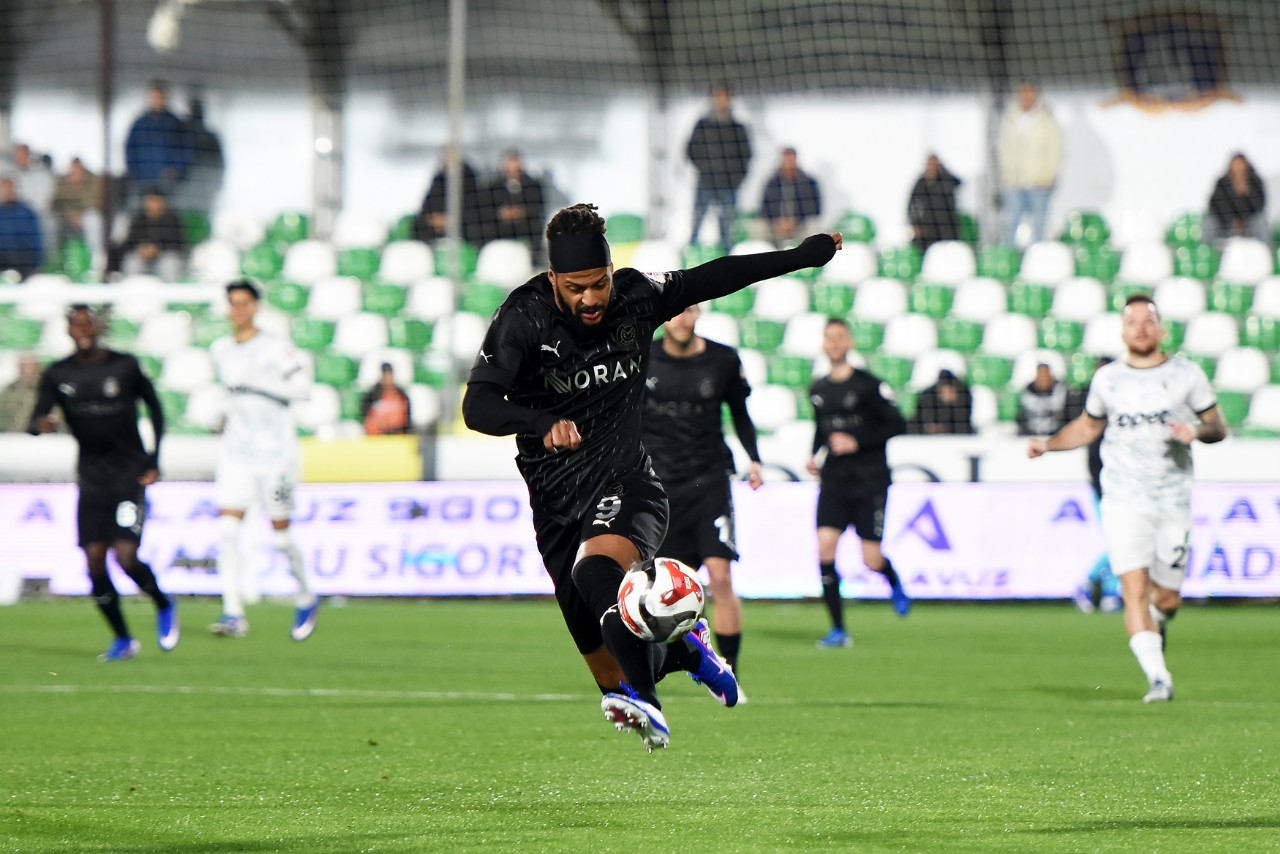 Manisa FK S. Bodrum FK'yı 2-1  Yendi!