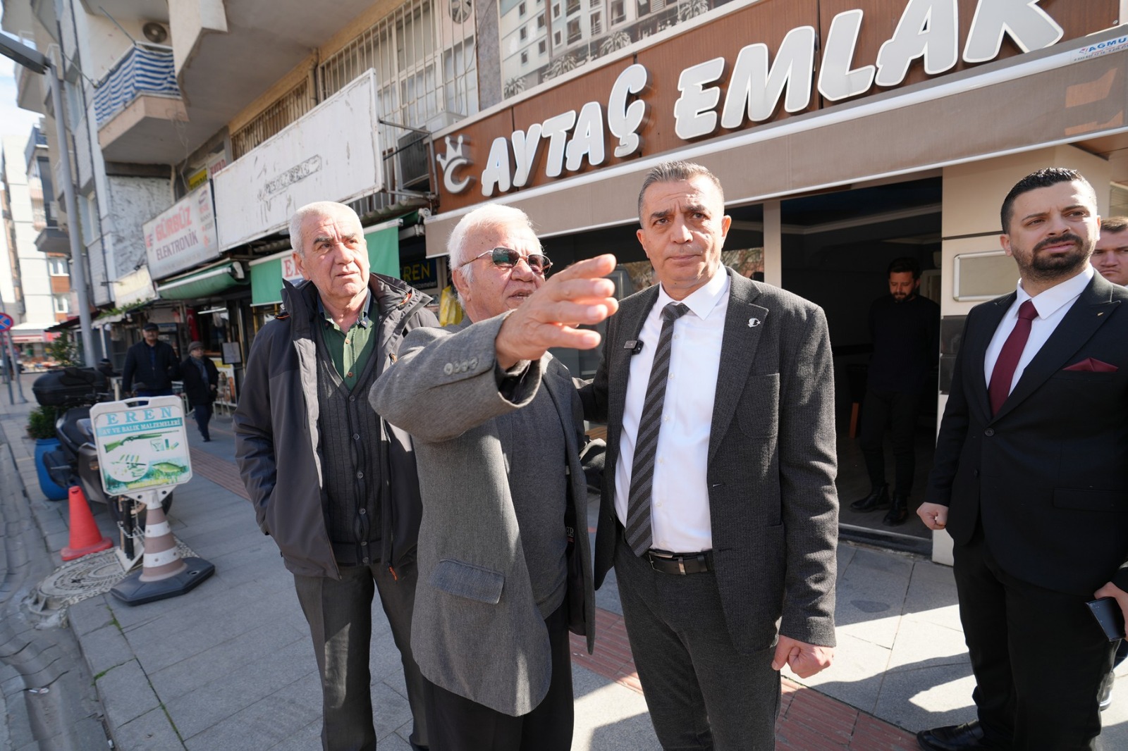 Başkan Şimşek’ten Esnafa Ramazan Ziyareti (9)