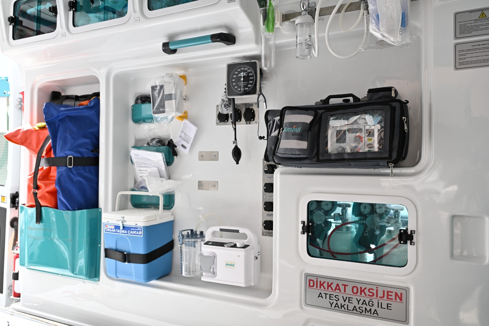 Manisa Büyükşehir Belediyesi'nin Hasta Nakil Ambulansı Filosu Güçleniyor Hedef 17 İlçede Daha Hızlı Hizmet (10)