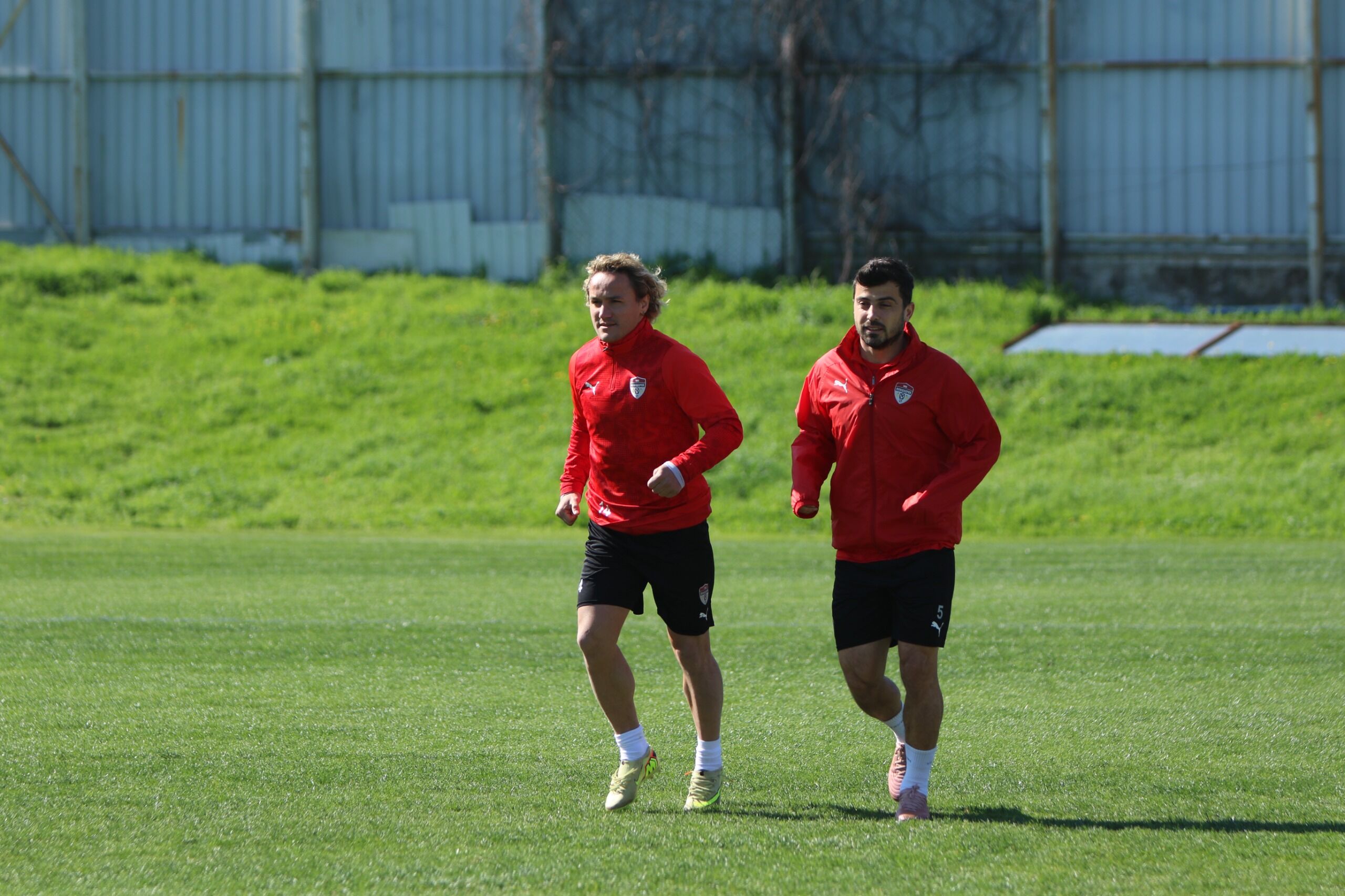 Manisaspor, Güzeltepe FSK deplasmanına hazırlanıyor  