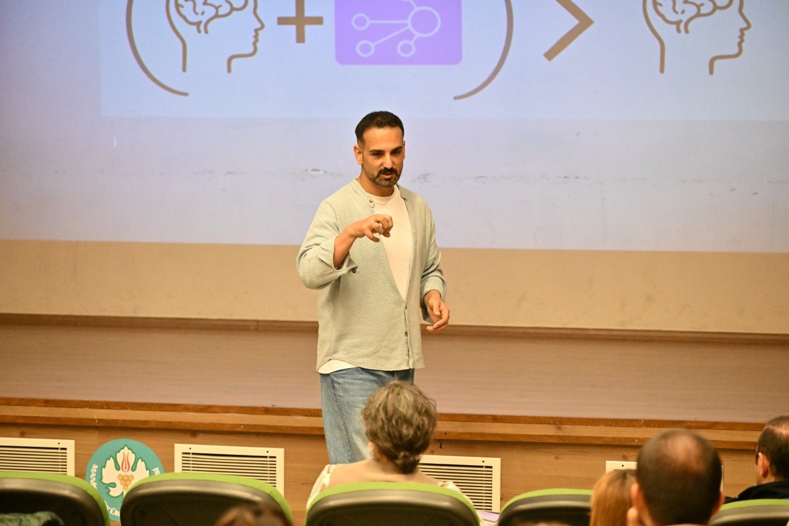 Büyükşehir Personeline Yapay Zekâ ve Veri Yönetimi Eğitimi