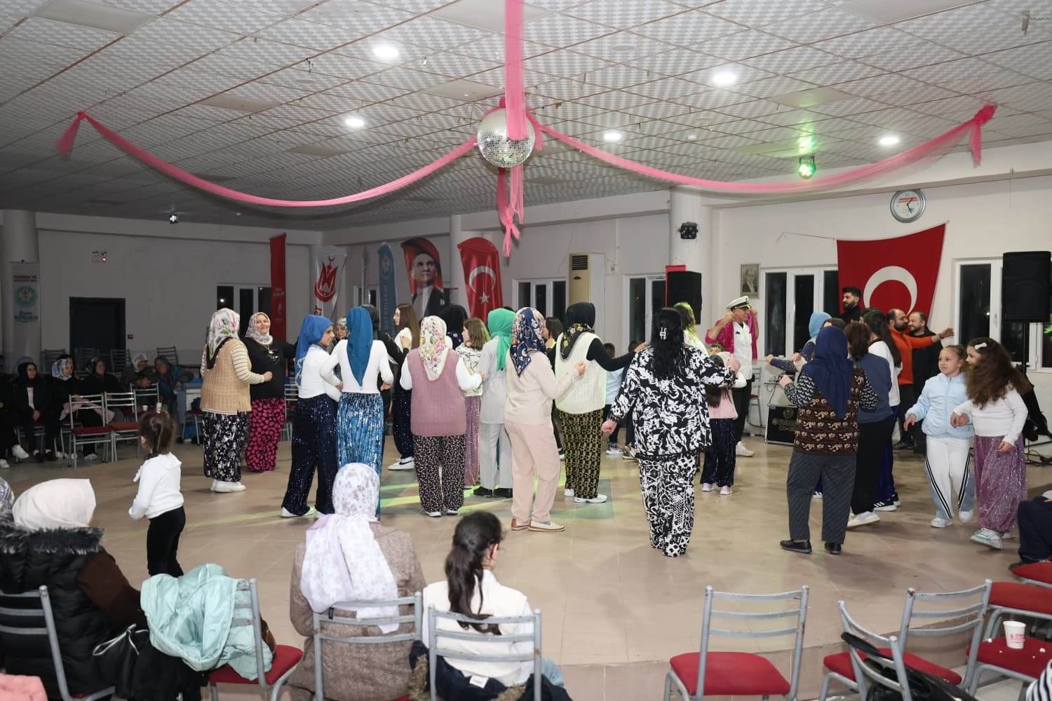 Aşağiçobanisa'da Şalvar Gecesi Coşkusu