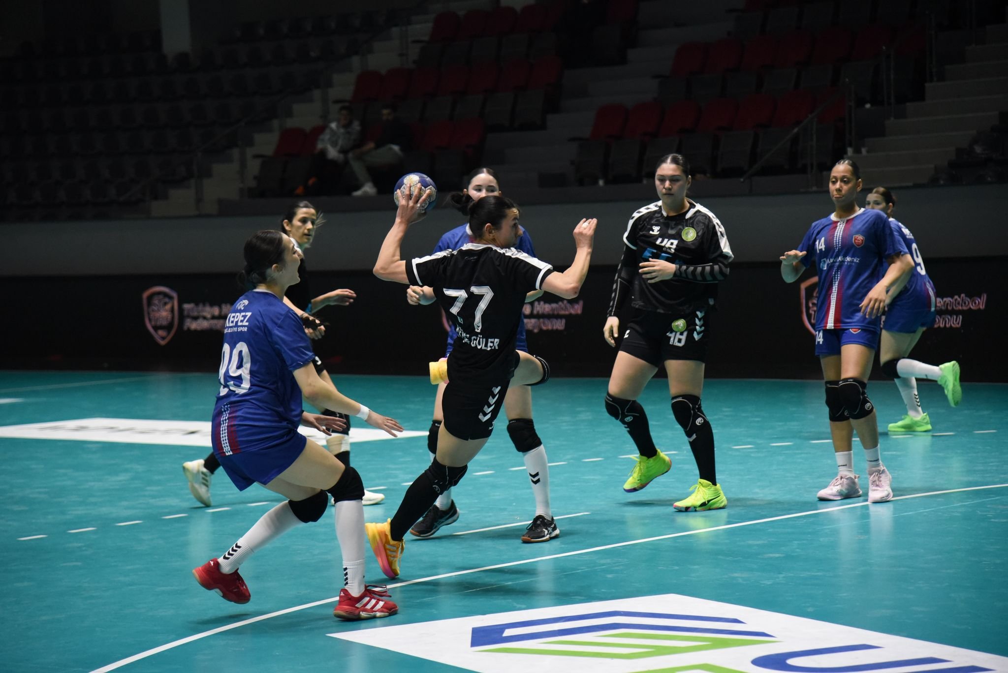 Manisa BBSK Hentbol Takımı Süper Lig İçin Sahaya Çıkıyor