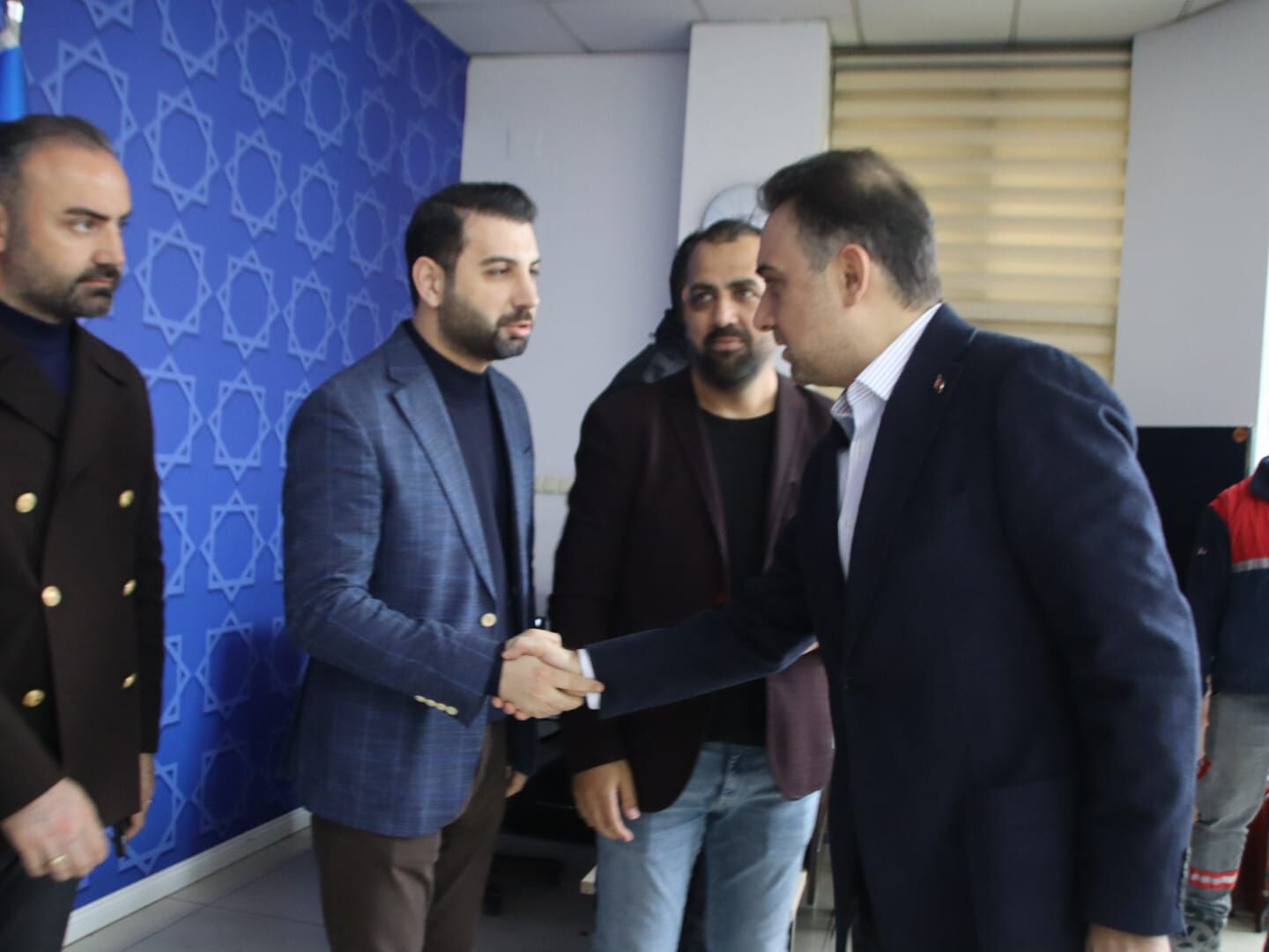 Manisa’da Ak Parti’de Bayramlaşma Birlik Mesajları Öne Çıktı (10)