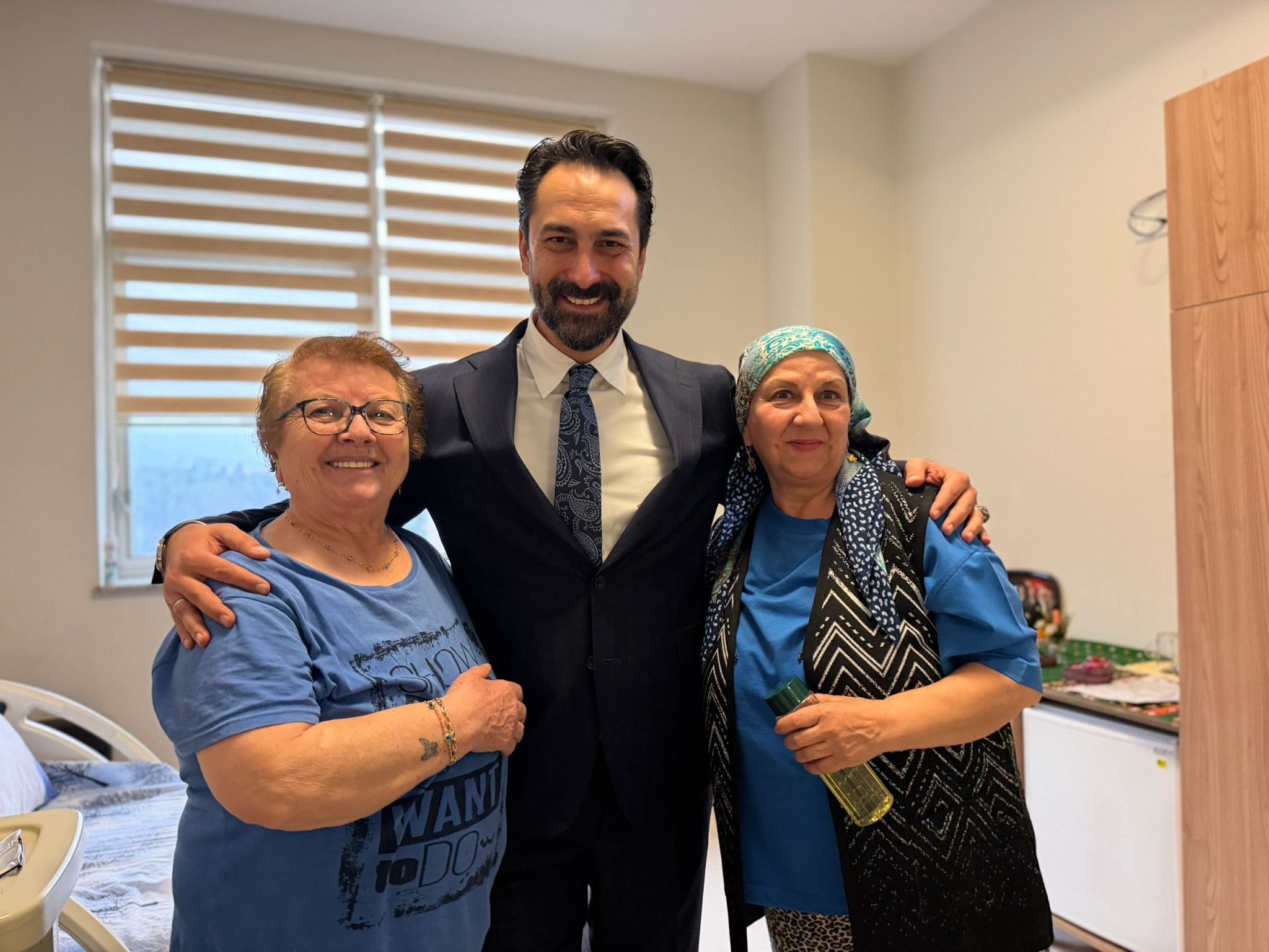 Mücahit Arınç’tan Manisa’da Yoğun Mesai Hastalara Ziyaret, Kurumlarla İstişare (8)