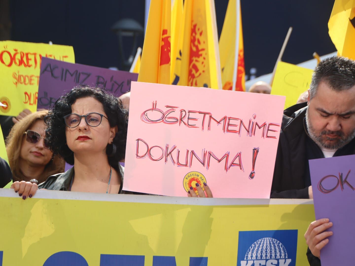 Manisa’da eğitim sendikalarından sert tepki: “Artık yeter, ölmek istemiyoruz!”