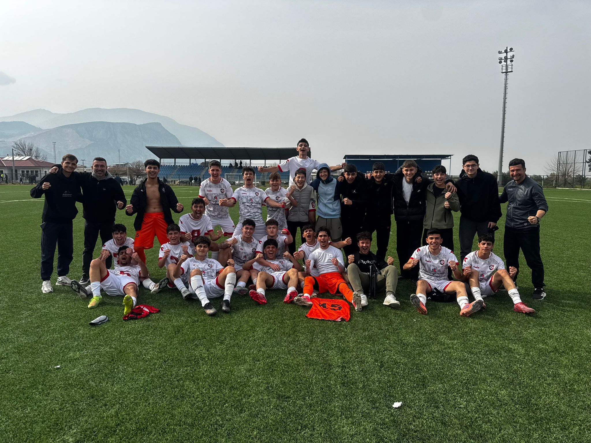 Yıldızspor 45 Fk U18’De Şampiyon Türkiye Şampiyonası Yolculuğu Başladı (4)