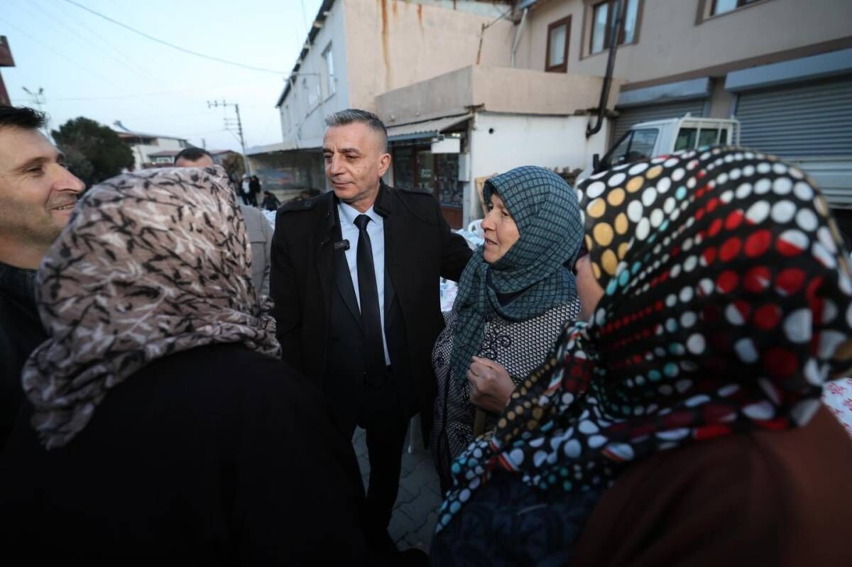 Sancaklıbozköy’de İftar Sofrası Kuruldu Başkan Şimşek Vatandaşla İftar Sofrasında Buluştu 1