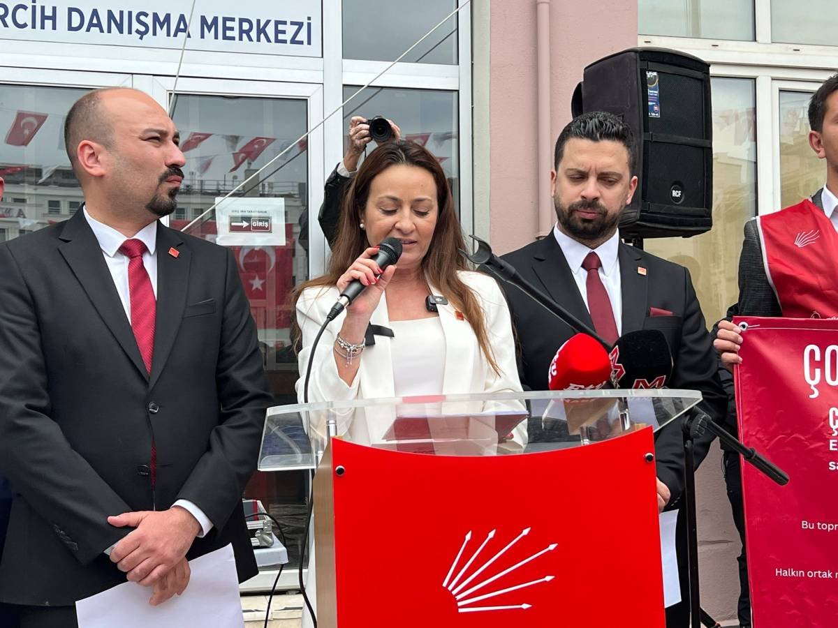 Chp Manisa'dan Sessiz Protesto