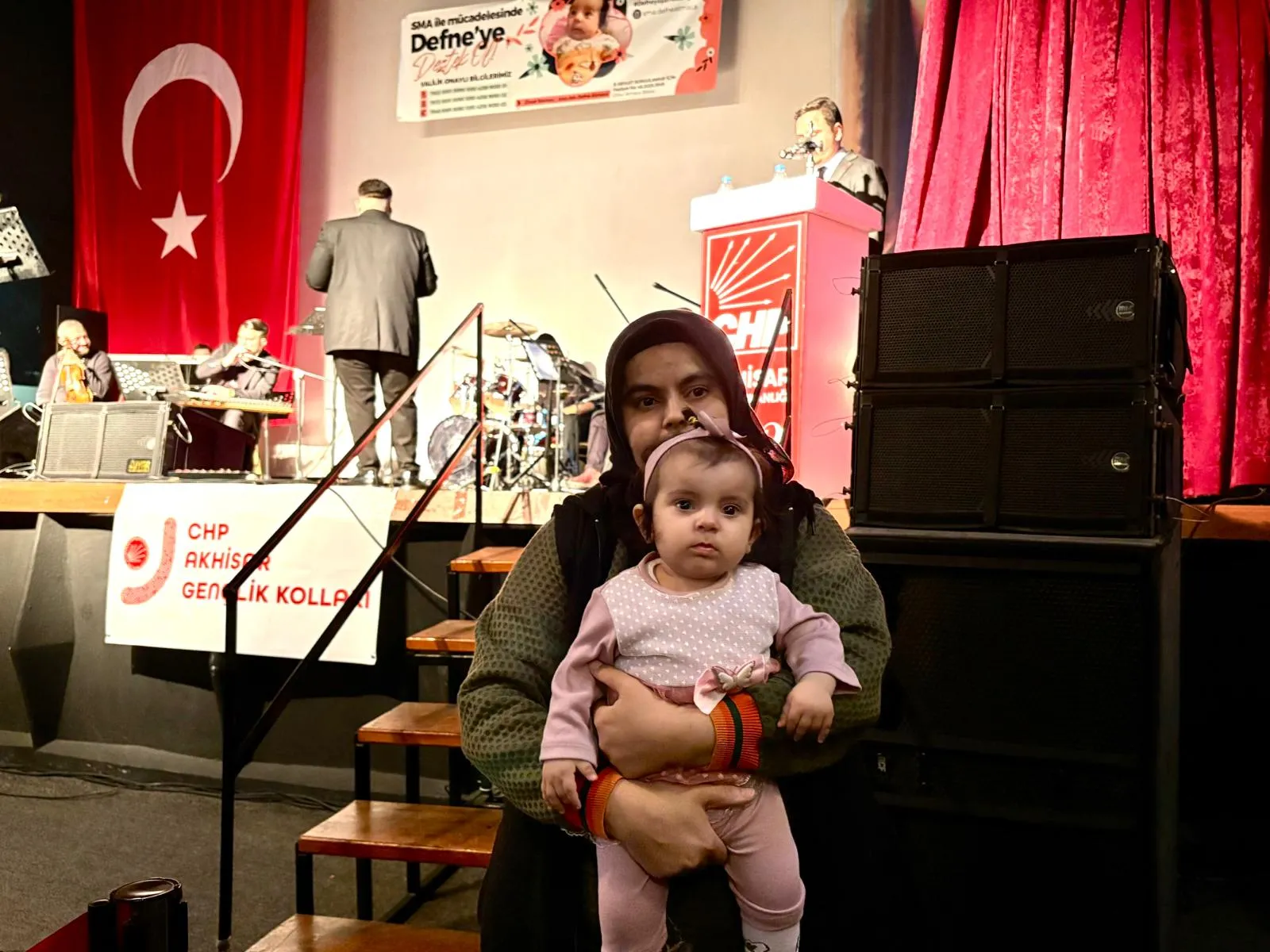 Defne Icin Umut Konseri Yogun Ilgi Gordu 9 69D89D3C42Fd7