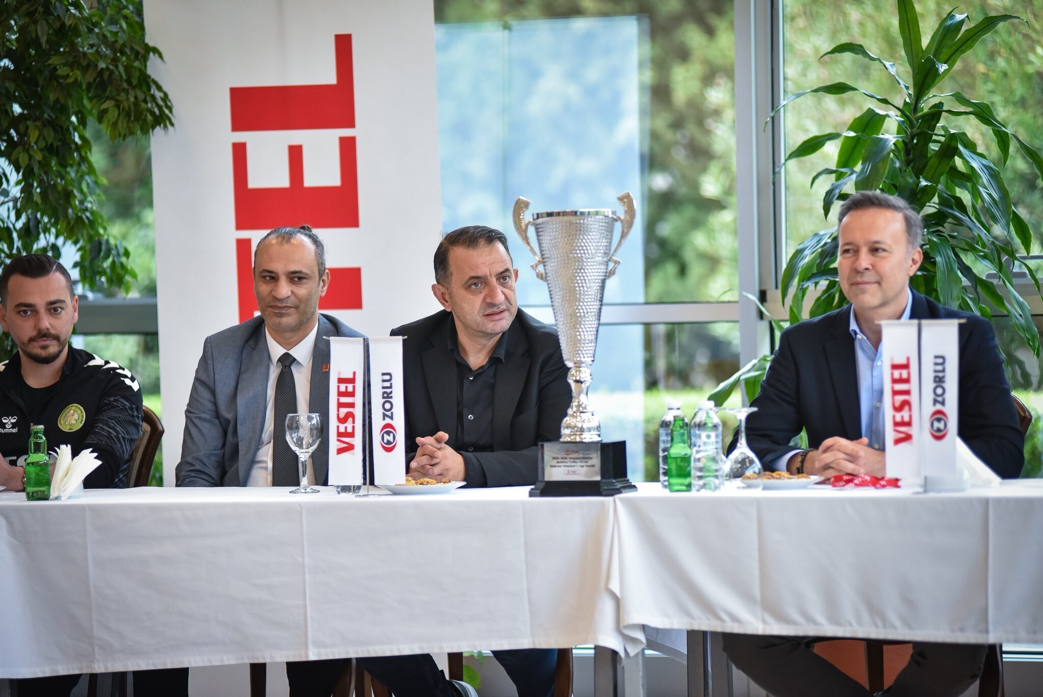 Manisa B B S K’da Görev Değişimi Başkan Hasgör Görevini Alper Ayan’a Devretti