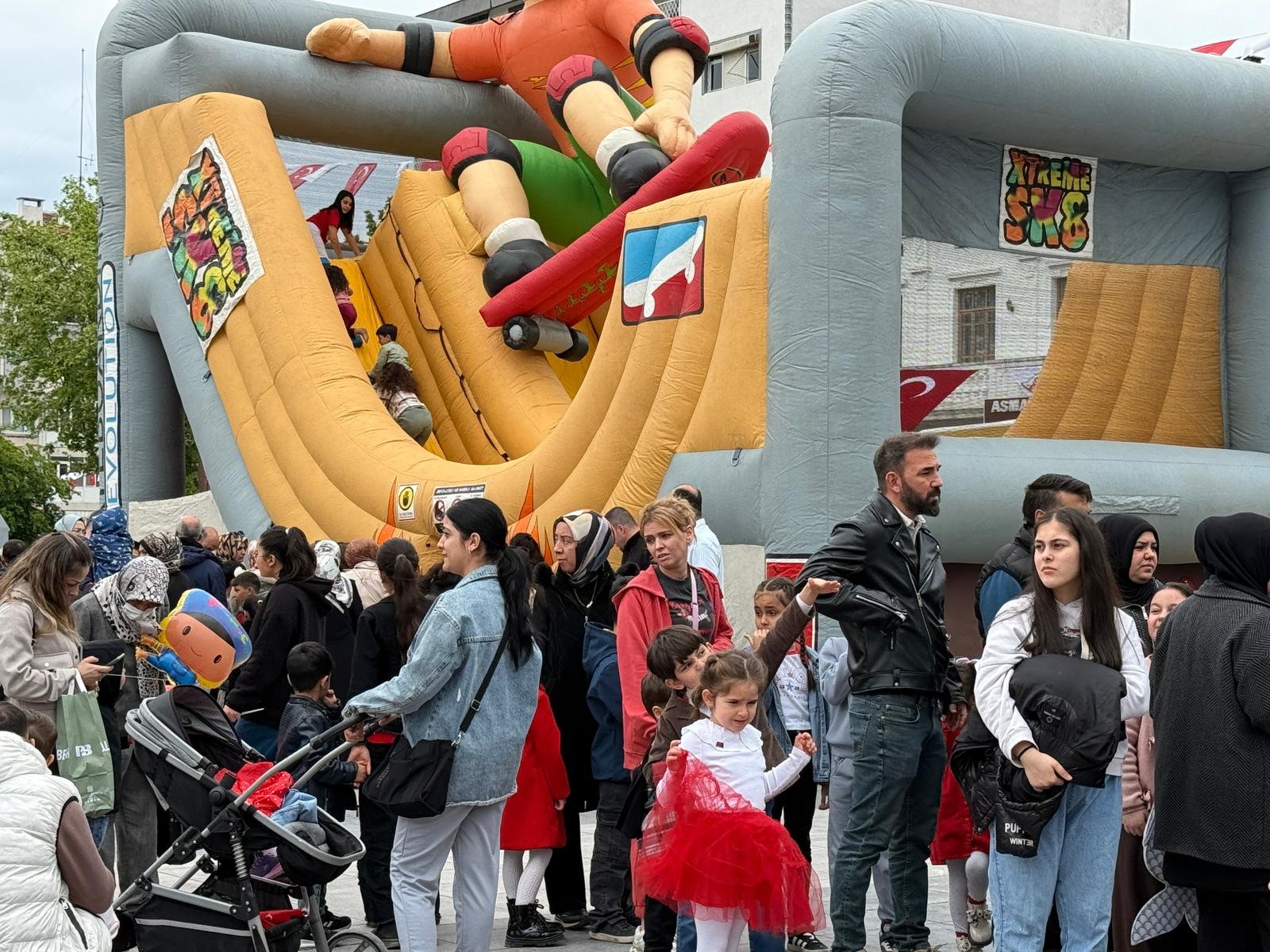 Manisa’da Festival Coşkusu 23 Nisan’la Birleşti (12)