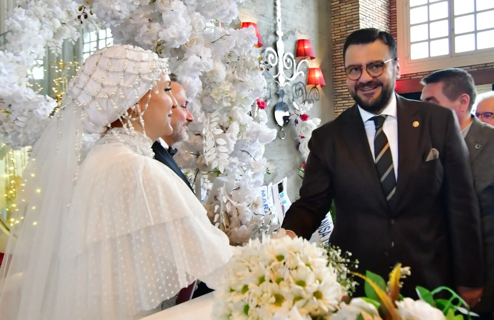 Manisa’da Görkemli Düğün Balkız Ve Horasan Ailelerinin Mutlu Günü (2)