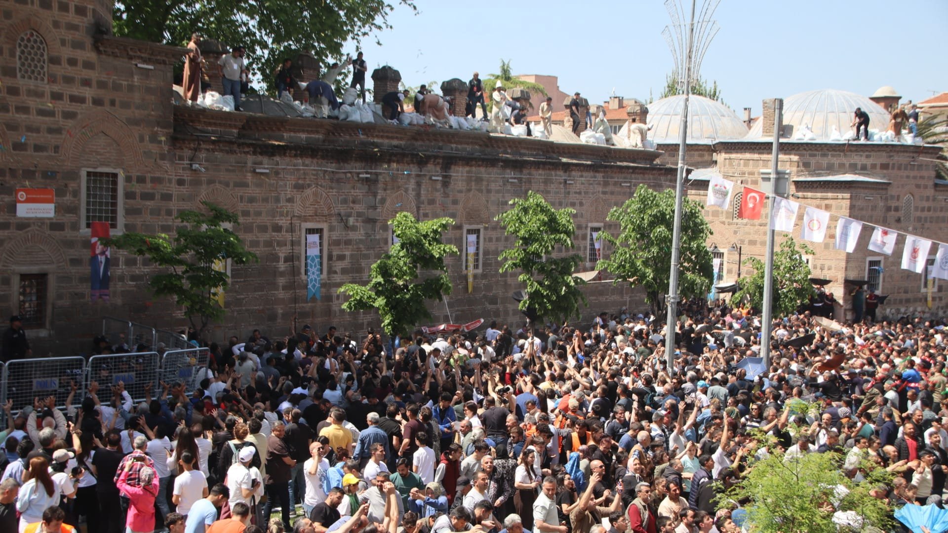 Whatsapp Image 2026 04 26 At 14.21.00 (1)