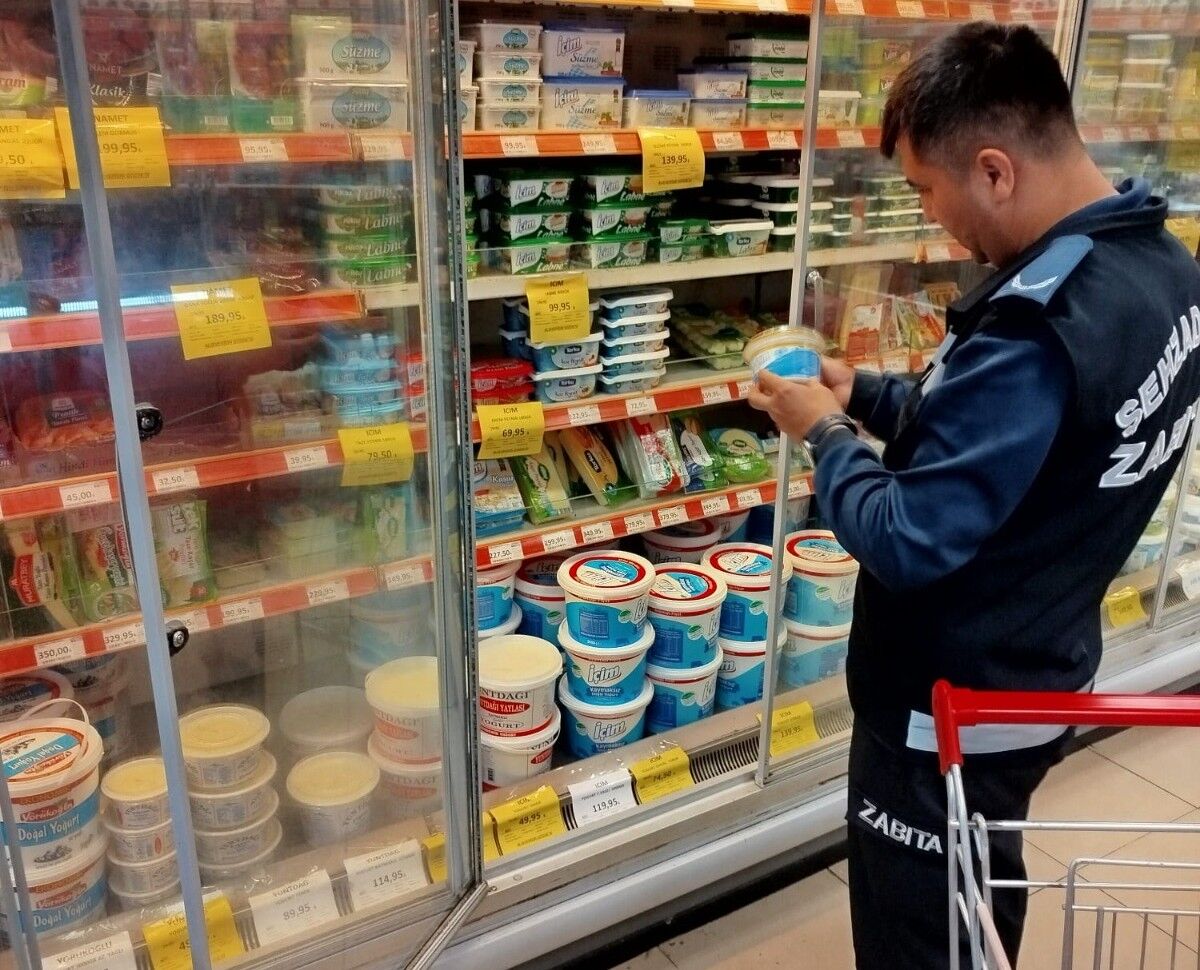Şehzadeler Zabıtasından Zincir Market Denetimi