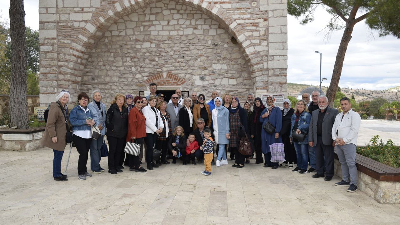 Şehzadeler Sosyal Yardımlaşma Vakfı ile Türkiye Yardım Sevenler Derneği Manisa Şubesinden anlamlı proje