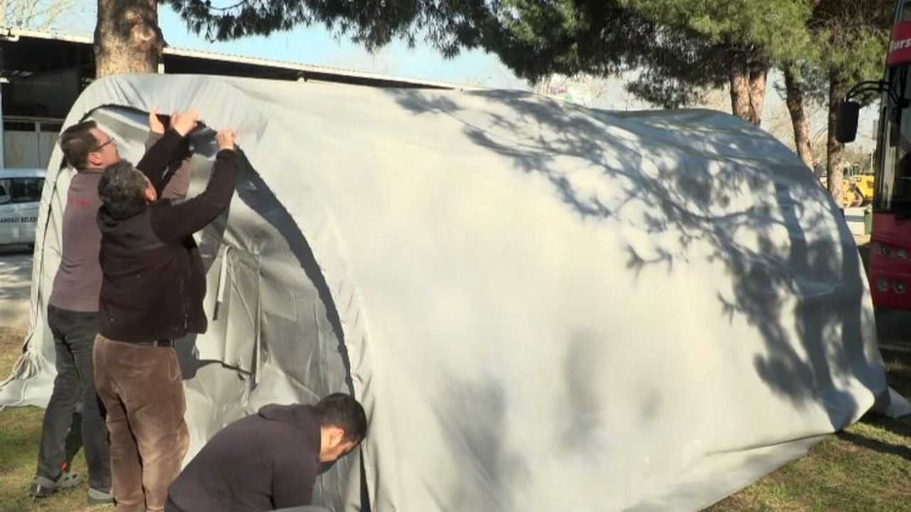 Bursa Osmangazi'den deprem bölgesine çadır desteği