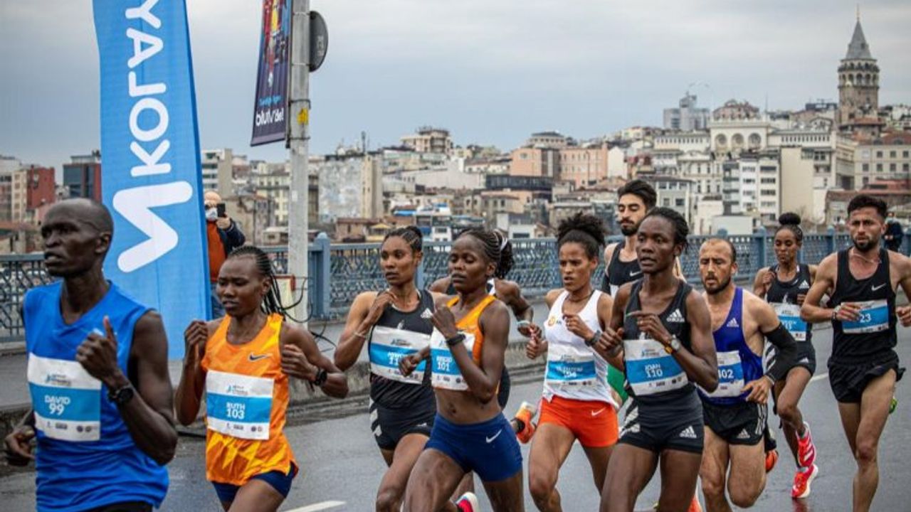N KOLAY İstanbul Yarı Maratonu 30 Nisan'da