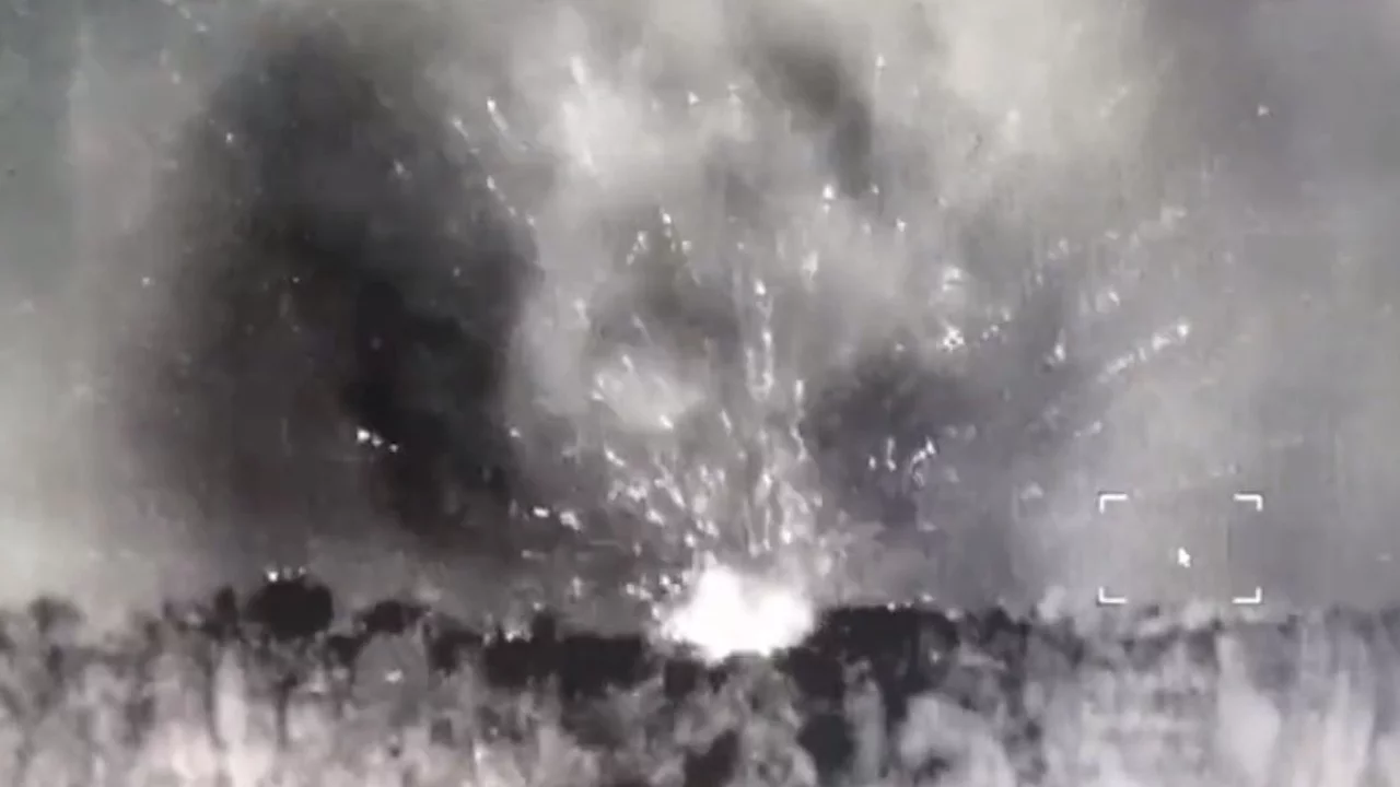 2'si kırmızı ve gri kategorideki 4 terörist etkisiz!