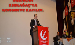 Erbakan, Kırkağaç’ta kongreye katıldı.