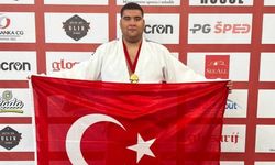 Yunusemreli Mehmet Alp Balkanlar’da bronz madalya kazandı