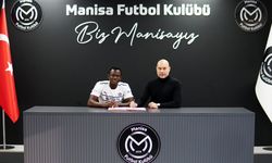Manisa FK, Mamadou Cissokho ile profesyonel sözleşme imzaladı