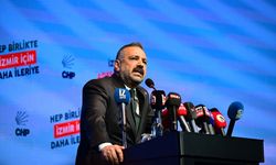 CHP Genel Başkanı Özgür Özel, İzmir'de aday tanıtım töreninde konuştu: