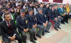 Alaşehir'de lise öğrencileri ve gaziler buluştu