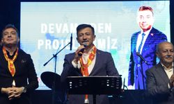 Cumhur İttifakı İzmir Büyükşehir Belediye Başkan adayı Dağ, Bayındır mitinginde konuştu: