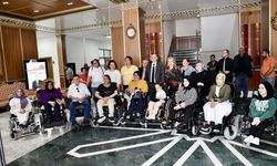 Başkan Balaban bedensel engellileri konuk etti