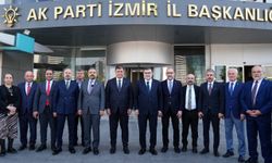 İzmir Büyükşehir Belediye Başkanı Tugay'dan, AK Parti İl Başkanı Saygılı'ya ziyaret