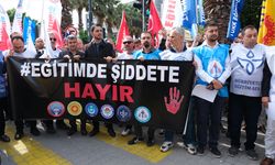 Manisa'da eğitim sendikaları, İstanbul'da okul müdürünün öldürülmesini protesto etti