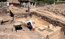 Muğla'da inşaat temelinde tarihi mimari parçalar bulundu