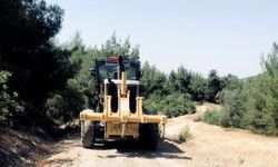 Şehzadeler Belediyesi’nden Çınarlıkuyu’da yol mesaisi