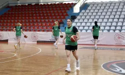 Şehzadeler Belediyesi'nden Kadın Basketbol Kursu