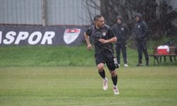 Manisaspor Çeşme Belediyespor’la dostluk maçına çıktı