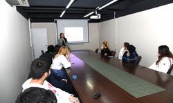 Yunusemre Belediyesi’nden Öğrencilere Sınav Kaygısı Semineri