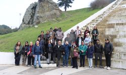 Büyükşehir İzmirli Turist Rehberlerini Tarihi Zenginliklerle Buluşturdu