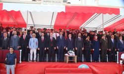Manisa’da 19 Mayıs coşkusu Cumhuriyet Meydanı’nda yaşandı