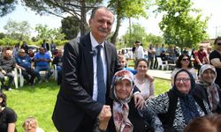 Yunusemre’de Çifte Açılış: Yasin Halat Vefa Parkı ve Şaban Nişli Futbol Sahası Hizmete Girdi