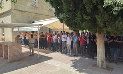 Gördes’te Başkan Zeyrek için gıyabi cenaze namazı kılındı