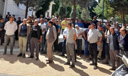 Manisa’da su isyanı: Belediye önünde gergin dakikalar yaşandı