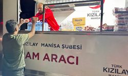 Türk Kızılay, Akhisar’daki yangın bölgesinde sahada: Vatandaşlara ve ekiplere destek sürüyor