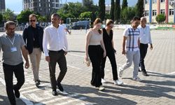 Özgür Özel sözünü tuttu: Nehir Zeyrek’i sınava kendi götürdü