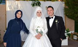 Ali Yaman’ın mutlu günü: Öğretmen çift dünya evine girdi