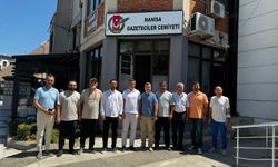 Cenk Arslan’dan Manisa Gazeteciler Cemiyeti’ne anlamlı ziyaret: Kurumlar arası iş birliği vurgusu