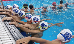 Yunusemre Belediyespor yüzücüleri başarılarıyla öne çıkıyor